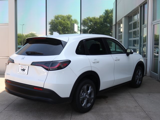 2026 Honda HR-V LX Image 4 of 29