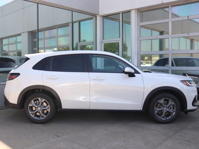 2026 Honda HR-V LX Image 3 of 29