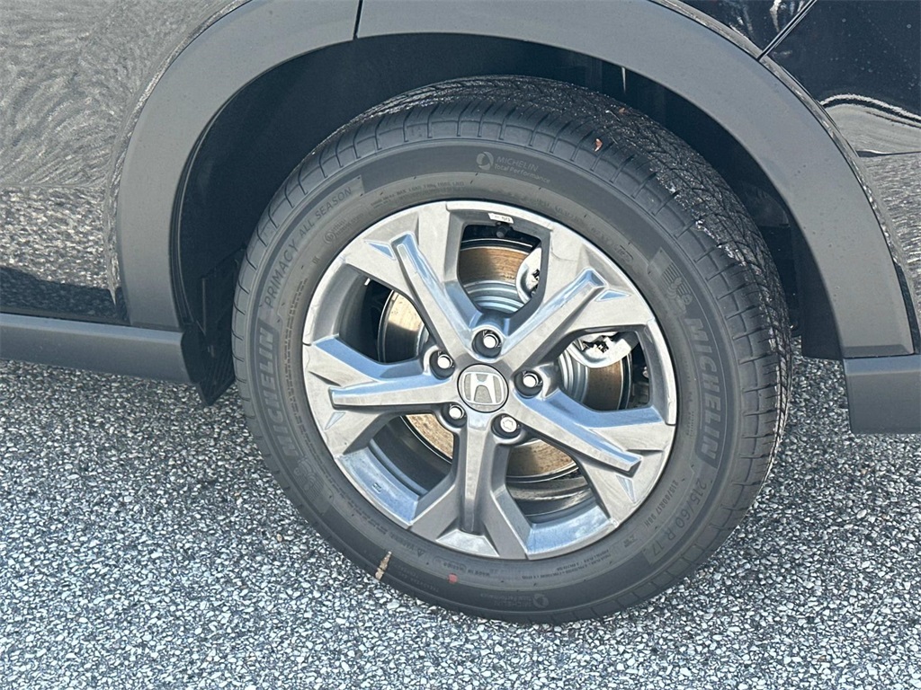 Vehicle image 6 of 18