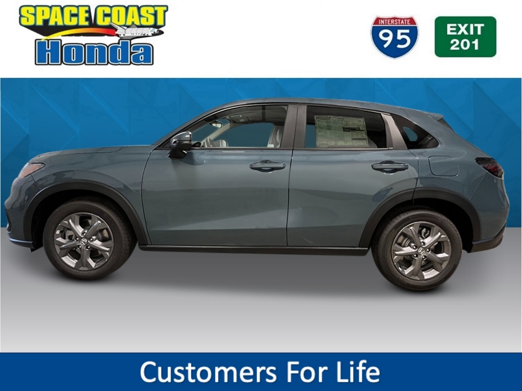 Vehicle image 8 of 20