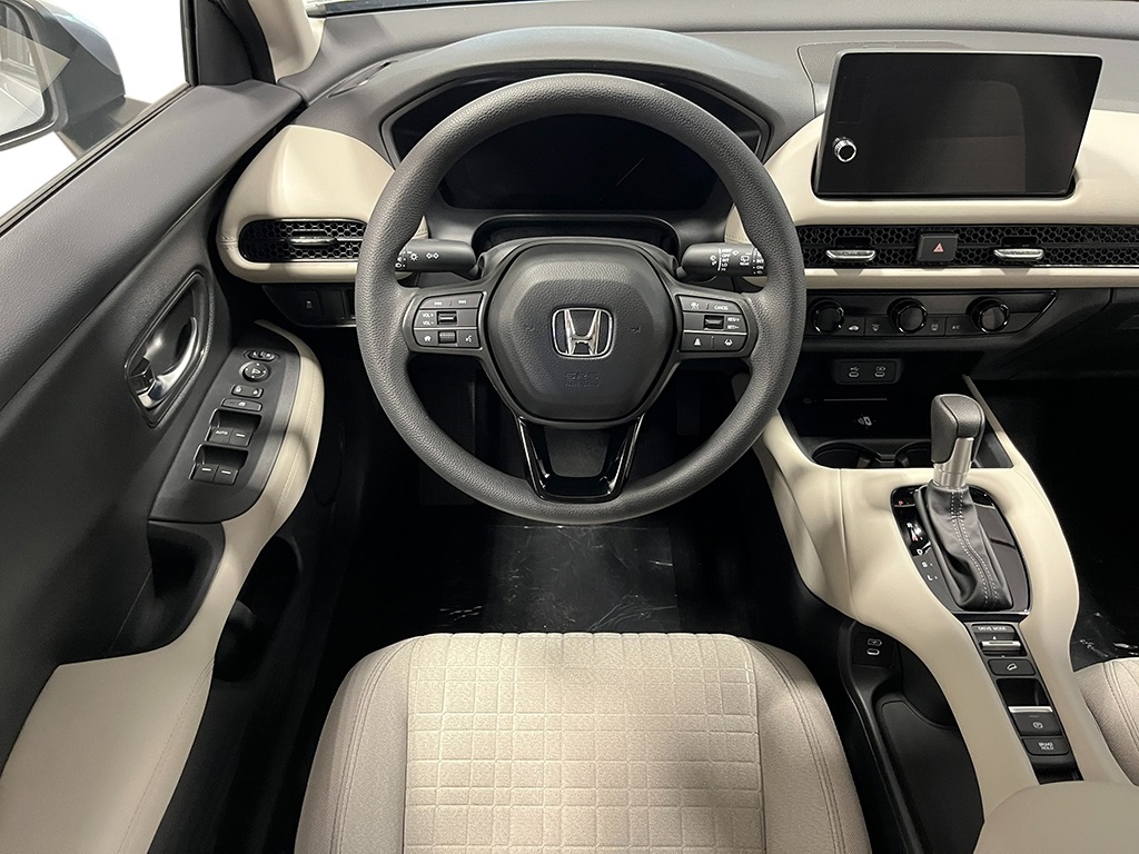 Vehicle image 13 of 20