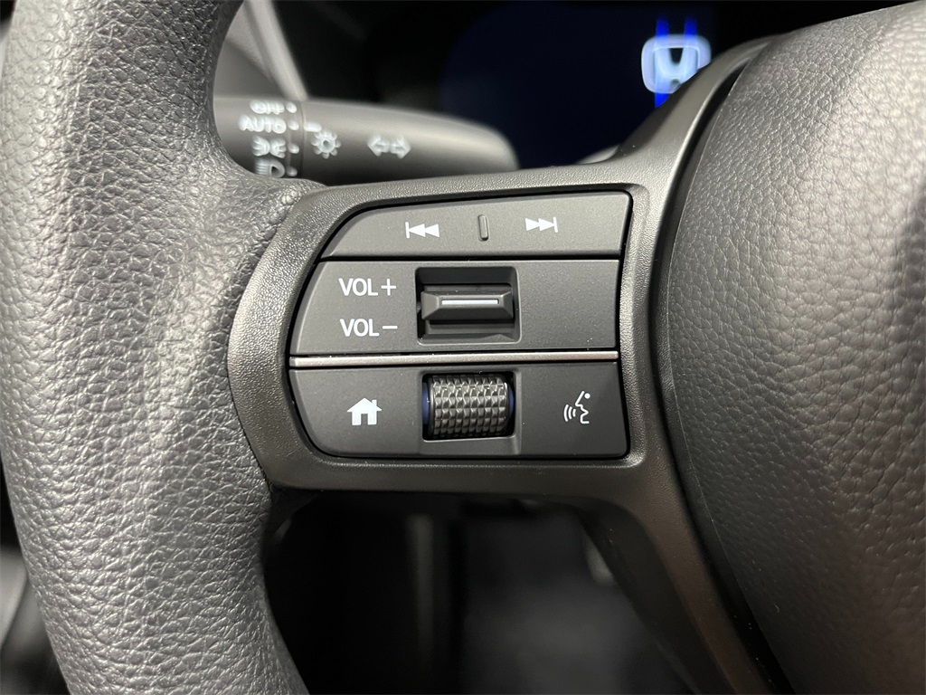 Vehicle image 20 of 20