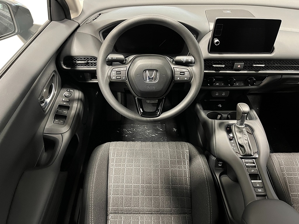 Vehicle image 13 of 20