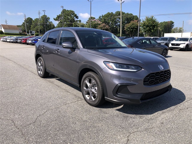 Vehicle image 2 of 14
