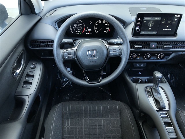 Vehicle image 13 of 14