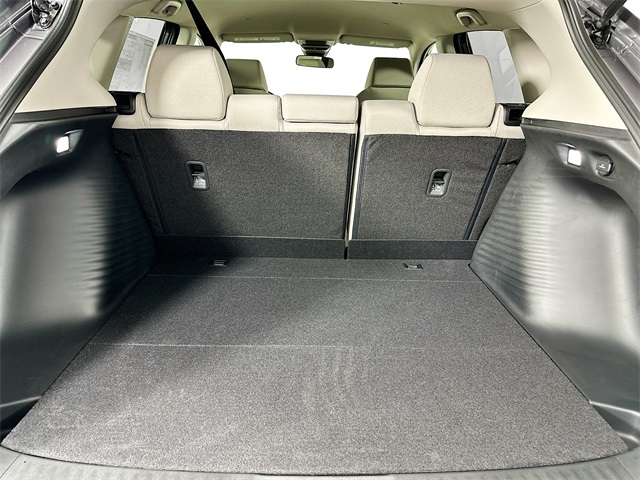 Vehicle image 8 of 23