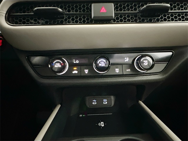 Vehicle image 23 of 23