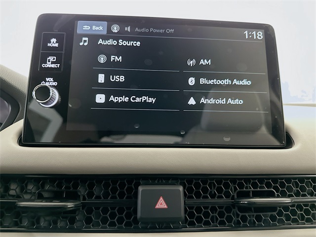 Vehicle image 19 of 23