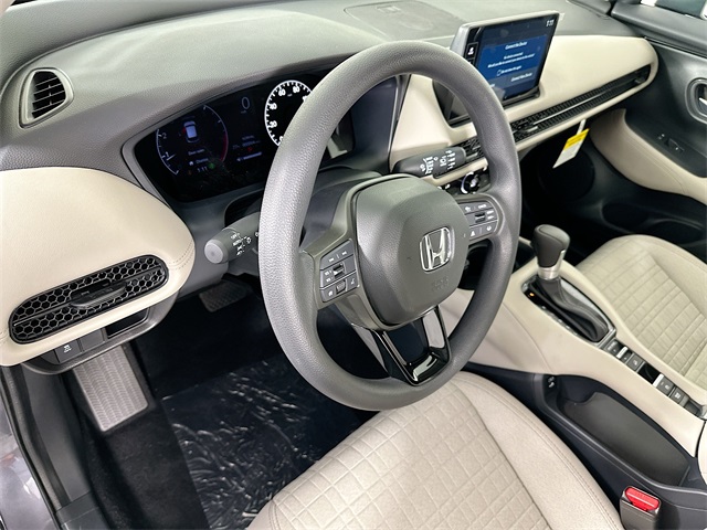 Vehicle image 15 of 23