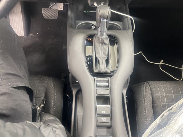 2026 Honda HR-V LX Image 12 of 16