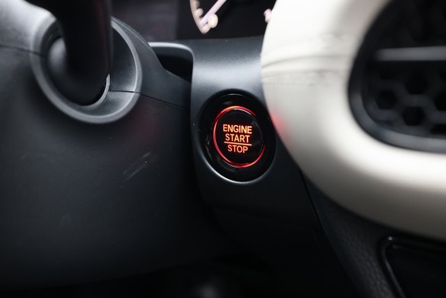 2026 Honda HR-V LX Image 35 of 39