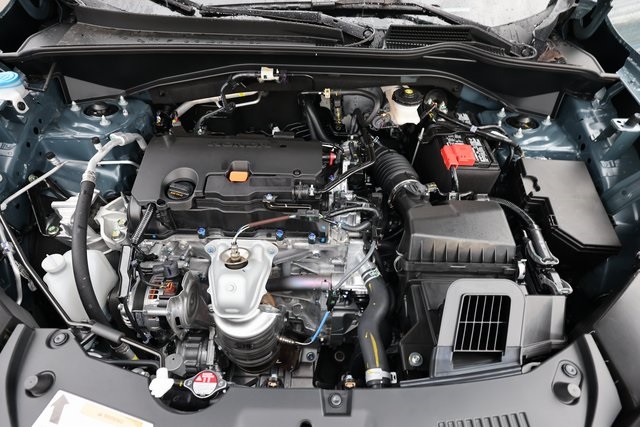 2026 Honda HR-V LX Image 17 of 39