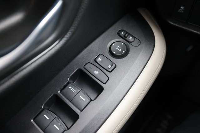 2026 Honda HR-V LX Image 38 of 39