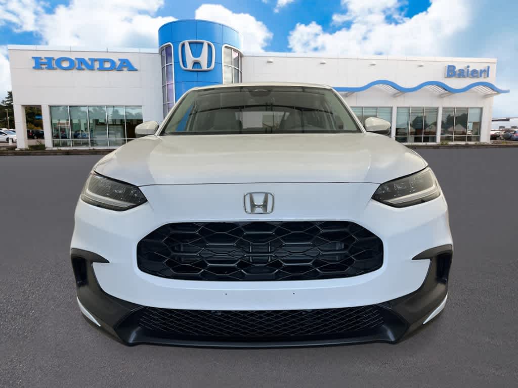 2026 Honda HR-V LX Image 2 of 24