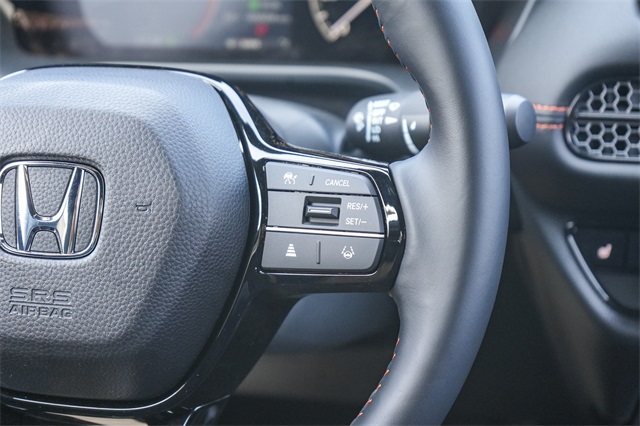 Vehicle image 18 of 36