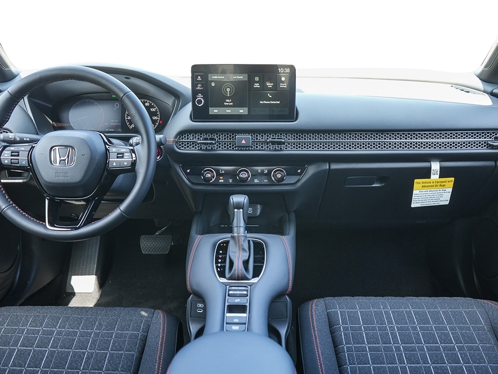 Vehicle image 9 of 17