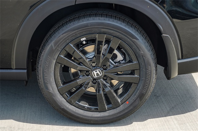 Vehicle image 11 of 36