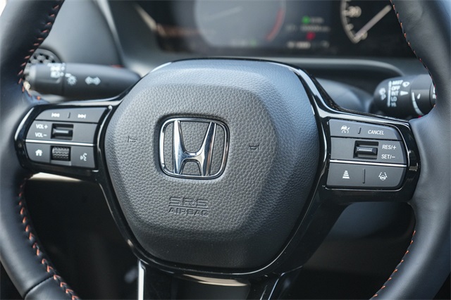 Vehicle image 17 of 36