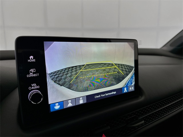 Vehicle image 19 of 24