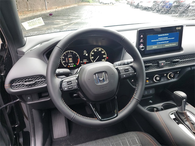 Vehicle image 9 of 10