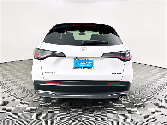 Vehicle image 6 of 24
