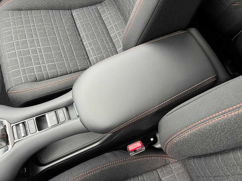 2026 Honda HR-V Sport Image 21 of 27