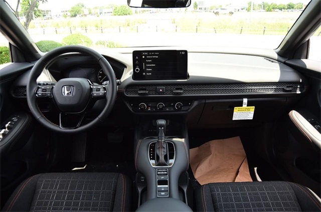Vehicle image 12 of 24
