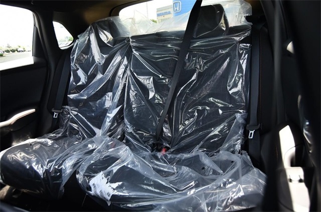 Vehicle image 9 of 24