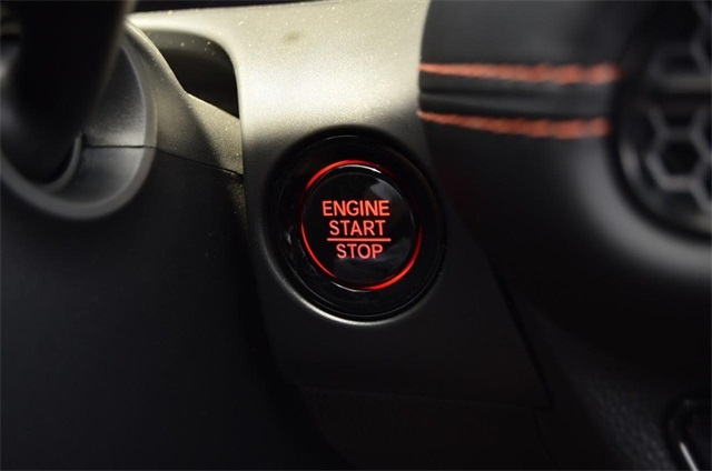 Vehicle image 22 of 24