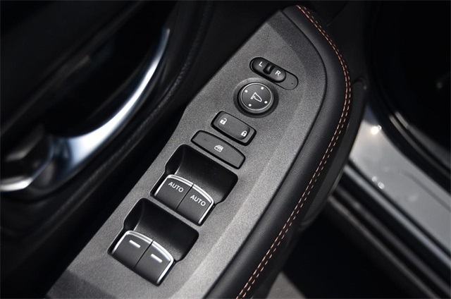 Vehicle image 24 of 24