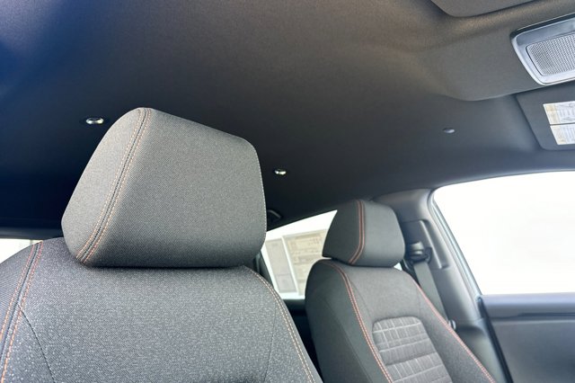 2026 Honda HR-V Sport Image 27 of 32