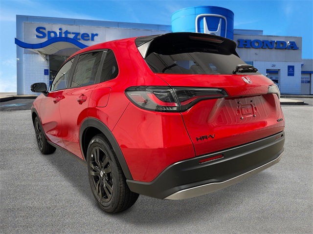 Vehicle image 7 of 26