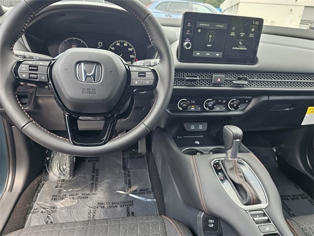 Vehicle image 10 of 19