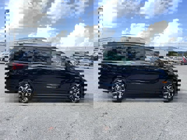 2026 Honda Odyssey EX-L Image 6 of 33