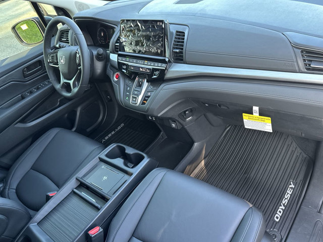 2026 Honda Odyssey EX-L Image 17 of 33