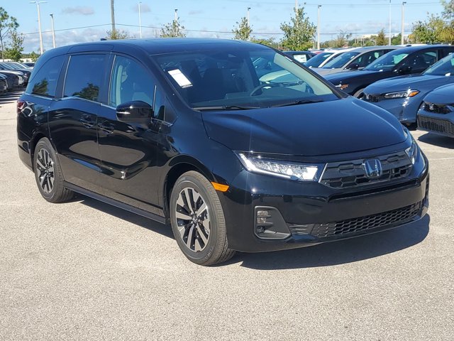 2026 Honda Odyssey EX-L Image 2 of 17