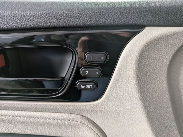 2026 Honda Odyssey Elite Image 29 of 39