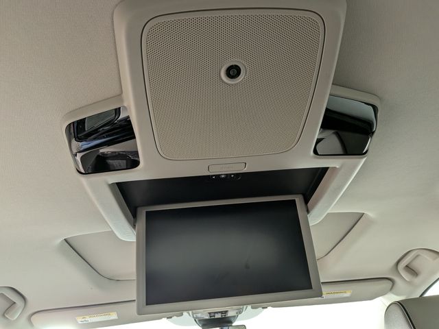 2026 Honda Odyssey Elite Image 30 of 39