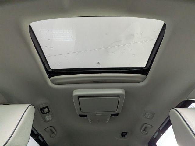 2026 Honda Odyssey Elite Image 31 of 39