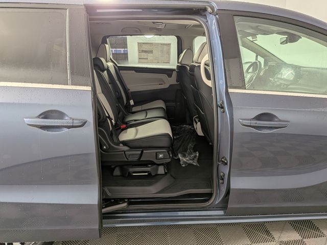 2026 Honda Odyssey Elite Image 37 of 39