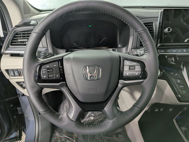 2026 Honda Odyssey Elite Image 18 of 39