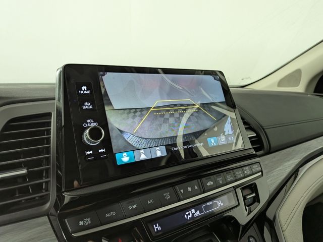 2026 Honda Odyssey Elite Image 20 of 39