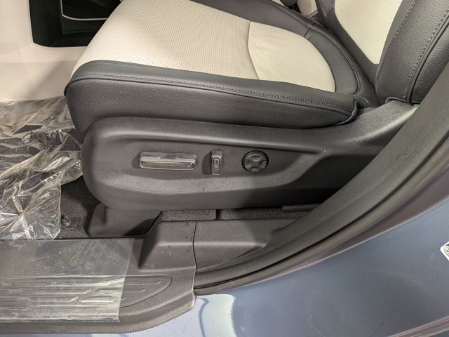 2026 Honda Odyssey Elite Image 39 of 39