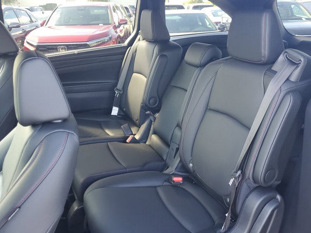 2026 Honda Odyssey Sport-L Image 8 of 13