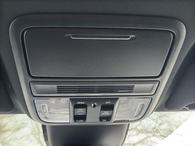 2026 Honda Odyssey Sport-L Image 29 of 40