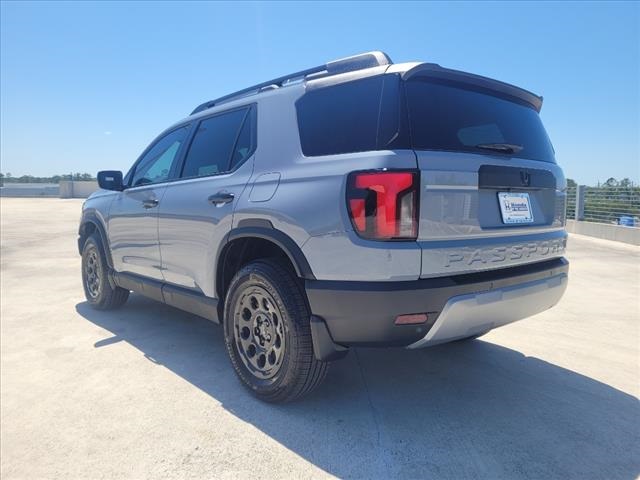 Vehicle image 5 of 15