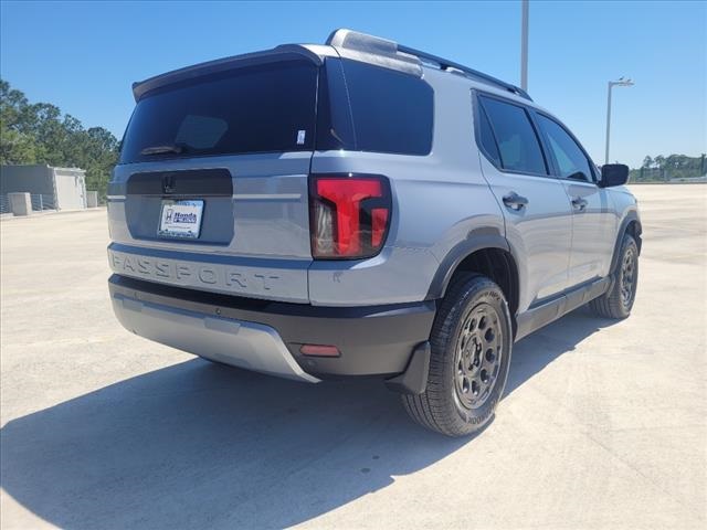 Vehicle image 4 of 15