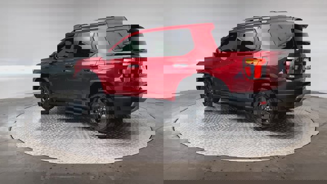 Vehicle image 10 of 27