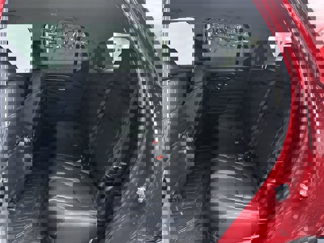 Vehicle image 22 of 27
