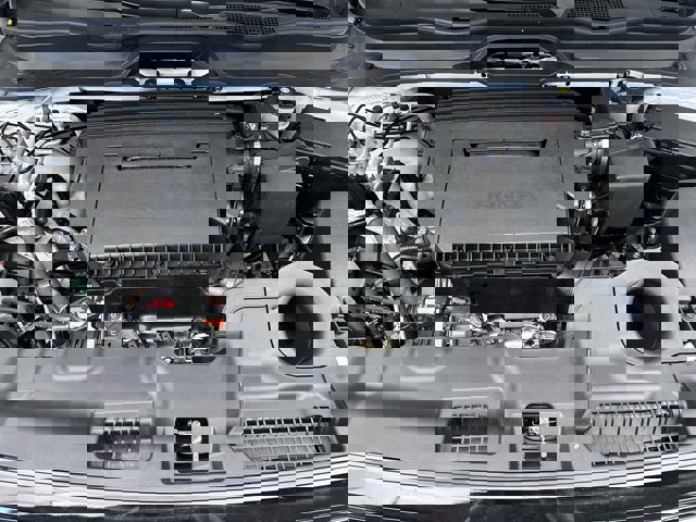 Vehicle image 12 of 31